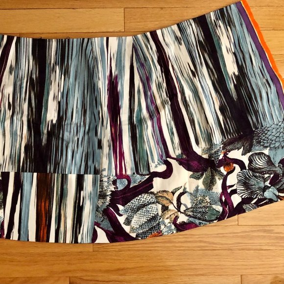 STUNNING Reversible "Elva" Skirt by Elie Tahari. Two Skirts in One. - Picture 6 of 15